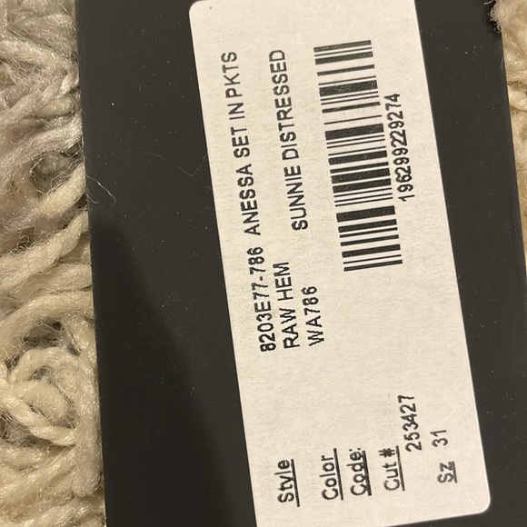 Paige sunnie distressed jeans - Picture 8 of 10